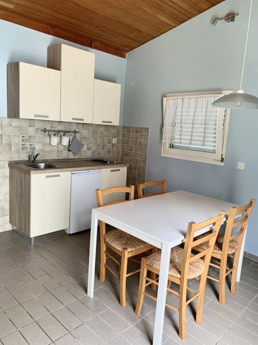 Sunny Grandma'S Garden Apartment Baška Екстериор снимка